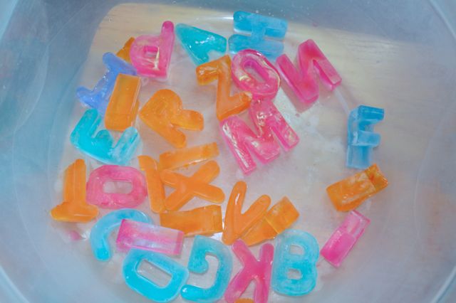 Colored ice cubes3