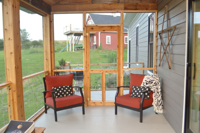 DIY screened porch with cedar and barnwood05