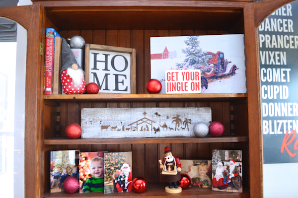 Use family photos for your Christmas decor